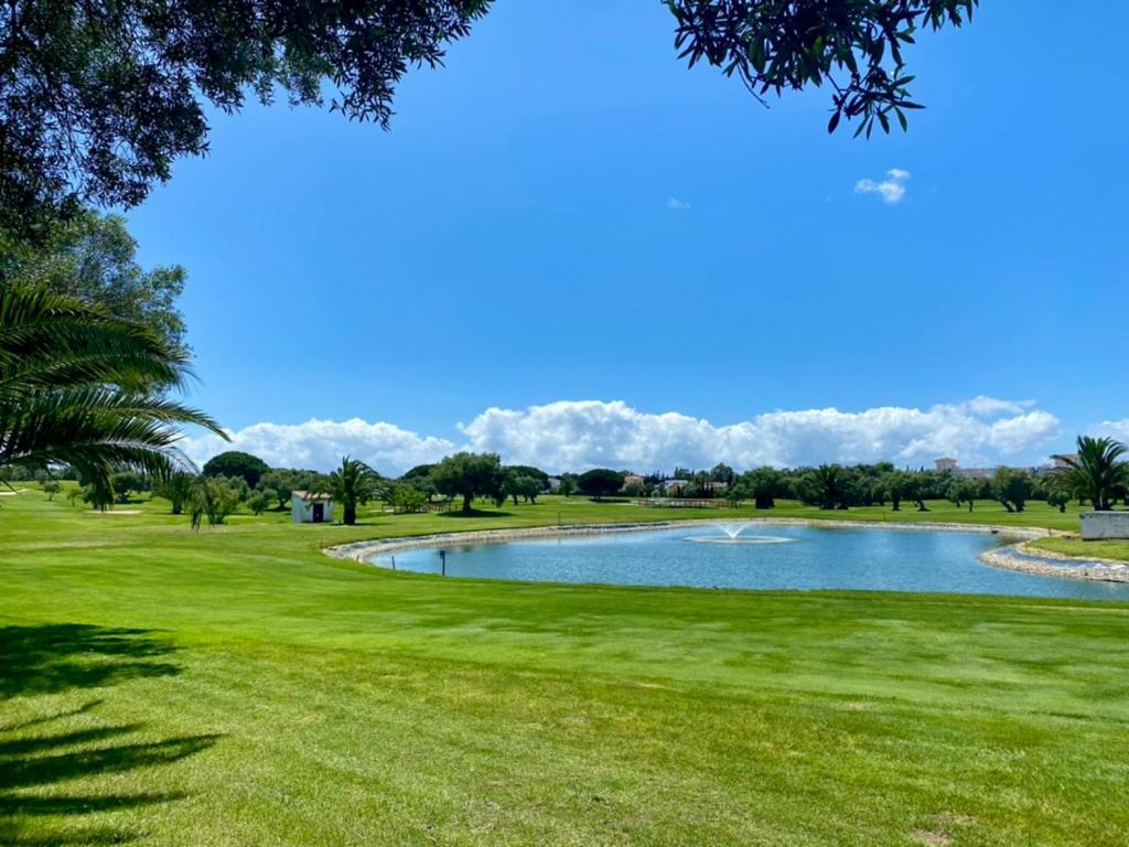 Vista Lago Ville Chiclana de la Frontera Zewnętrze zdjęcie